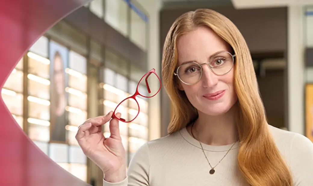 Wybierz Vision Care + i korzytsaj z rabatu 33% na okulary i badań i naprawy okularów w cenie pakiety w Vision Express